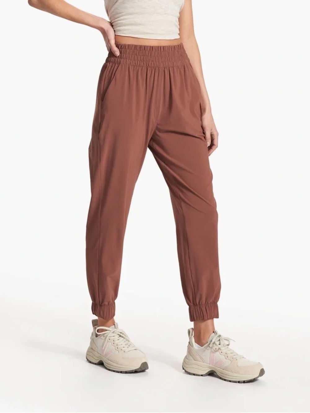 Vuori Women's Villa Jogger Pants Hazelnut Size Large